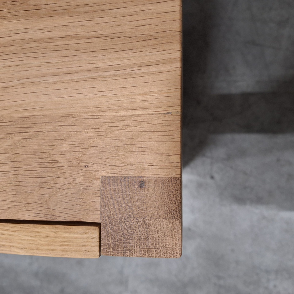 Azur bedside table