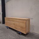 Burger sideboard