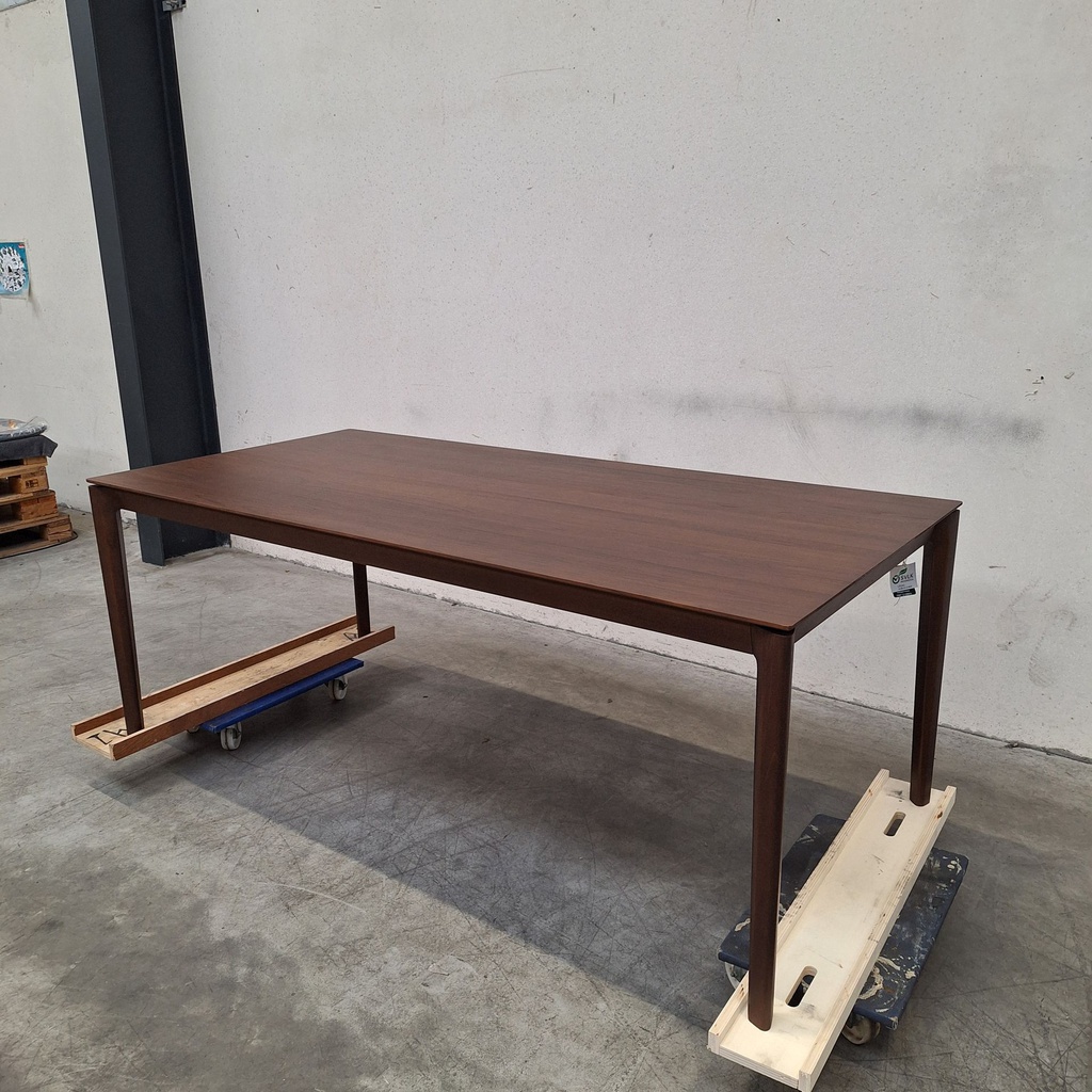 Bok dining table
