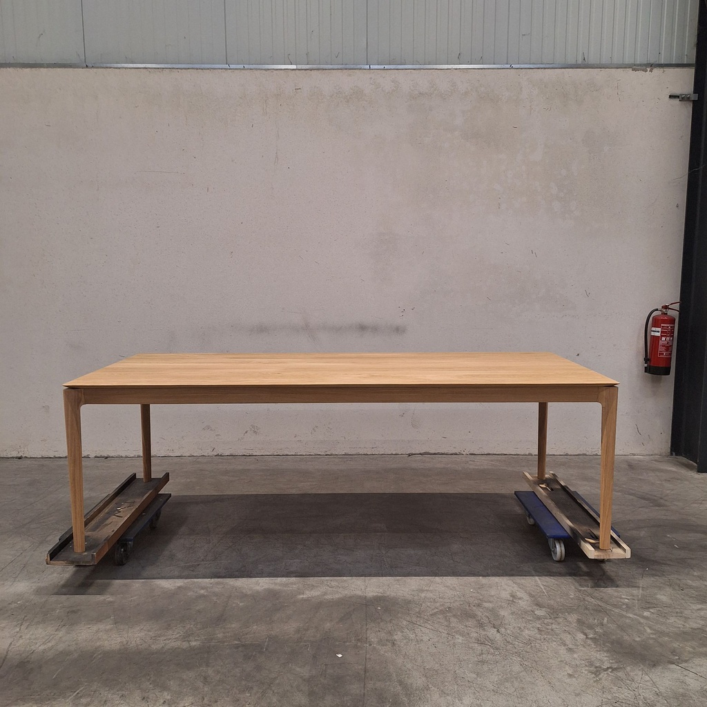 Bok dining table