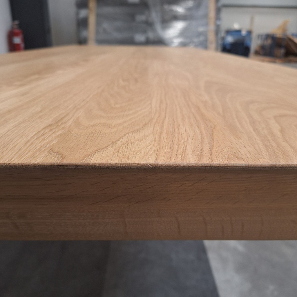 Bok dining table