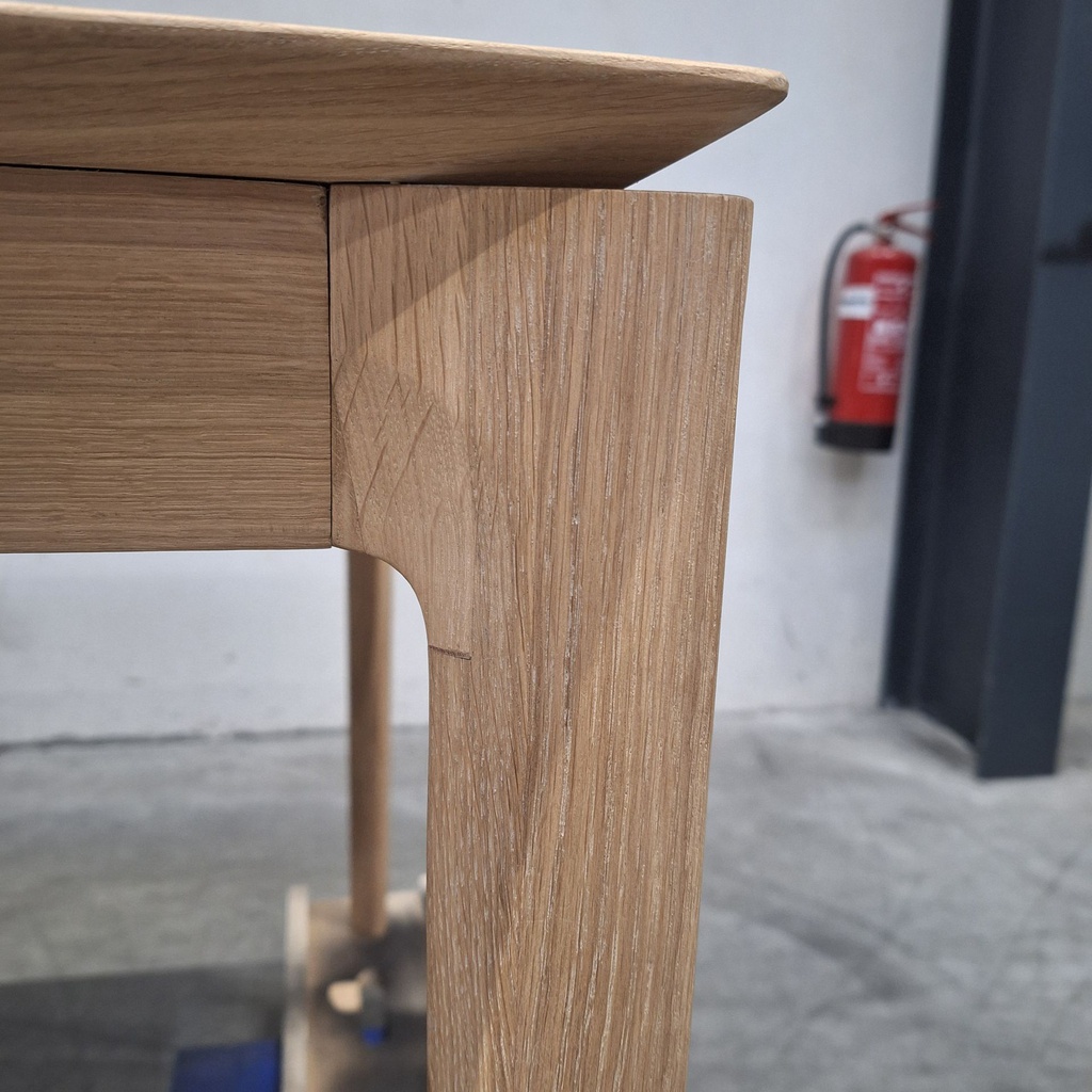 Bok dining table