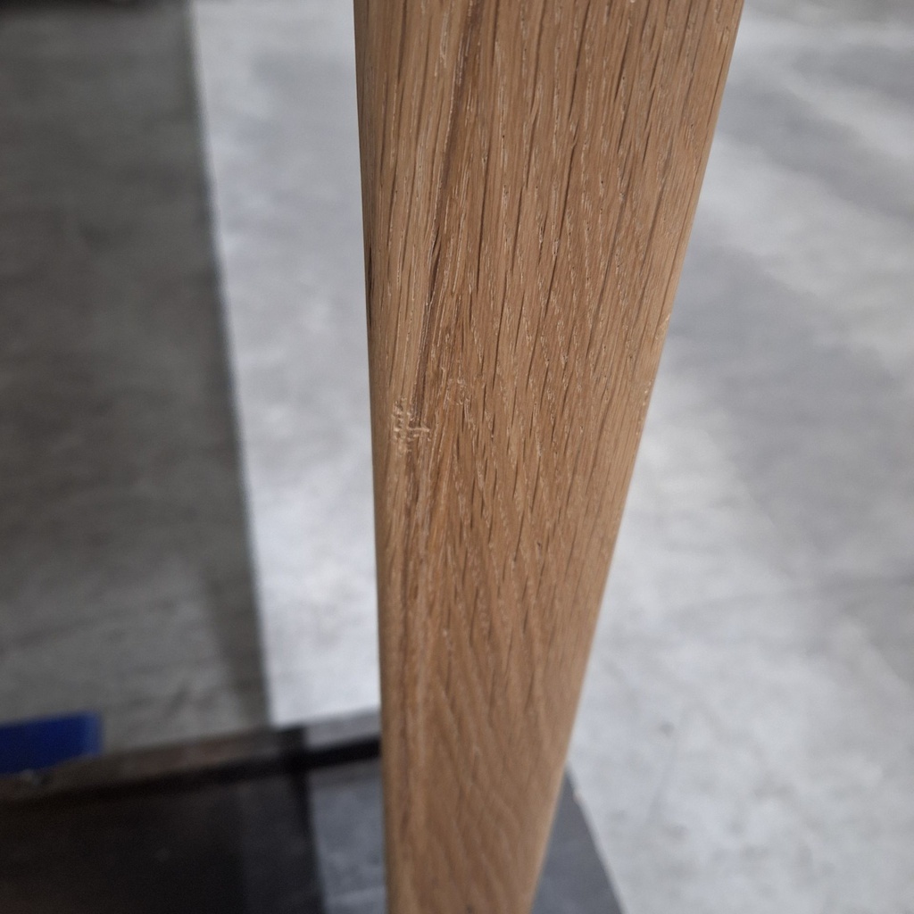Bok extendable dining table