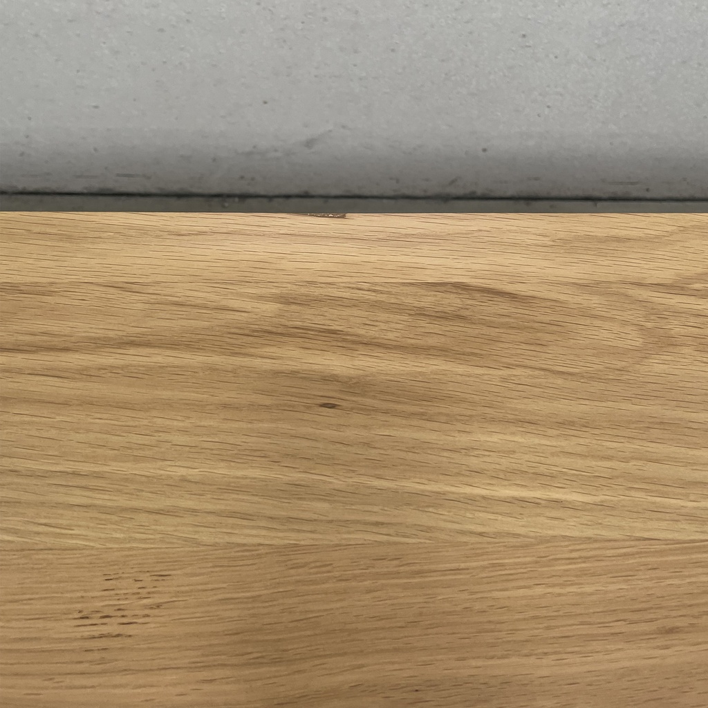 Slice extendable dining table