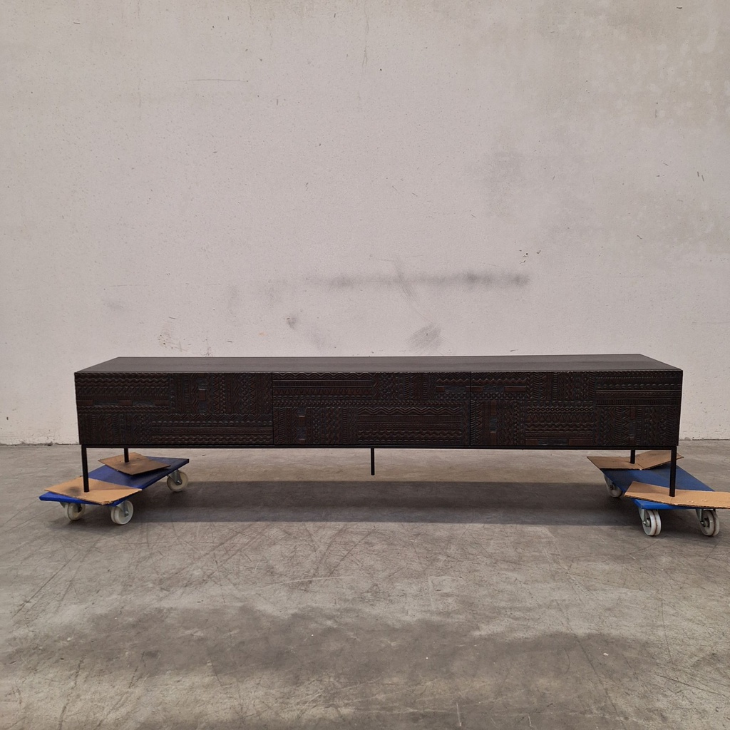 Tabwa TV cupboard