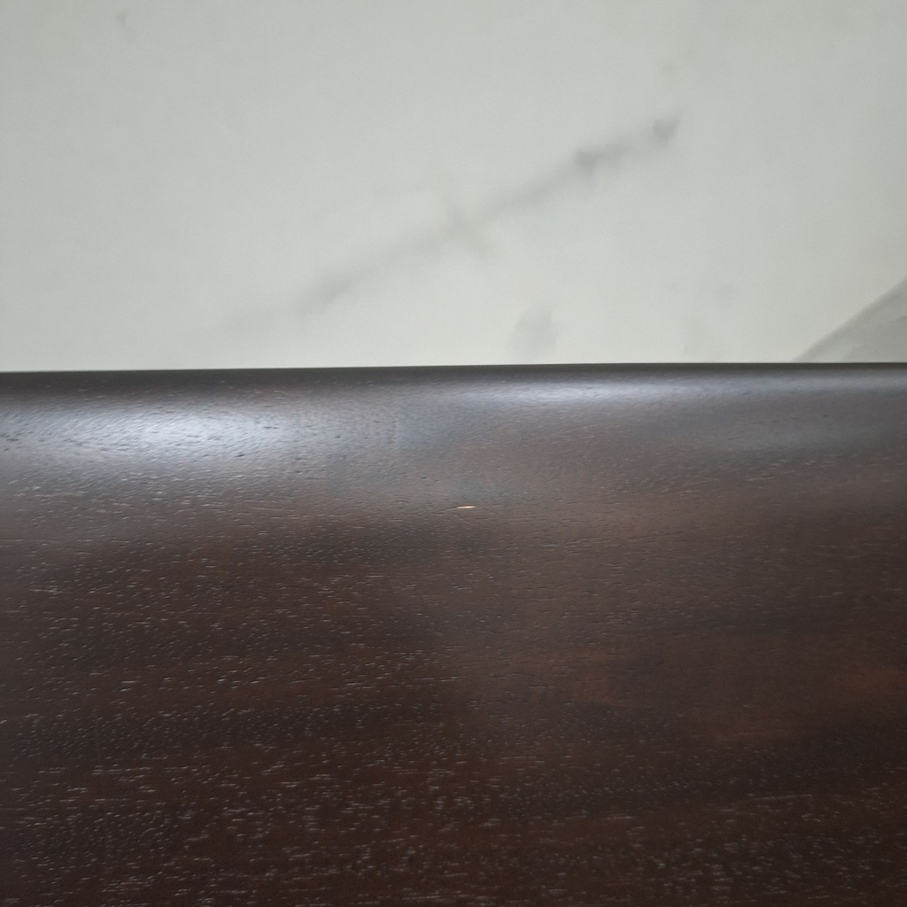PI wall shelf