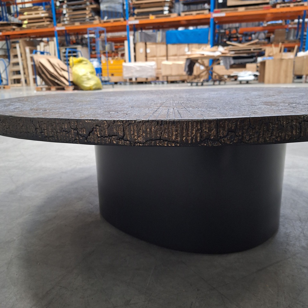 Slice coffee table
