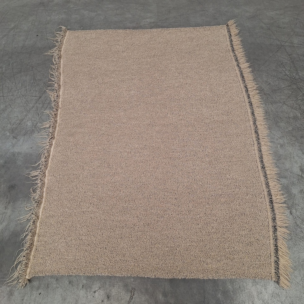 Oat Alpone throw