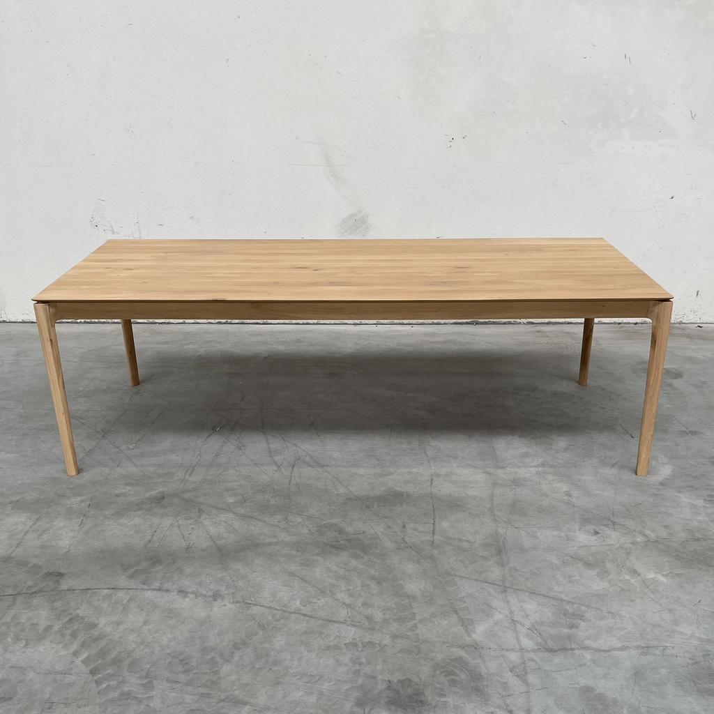 Bok dining table