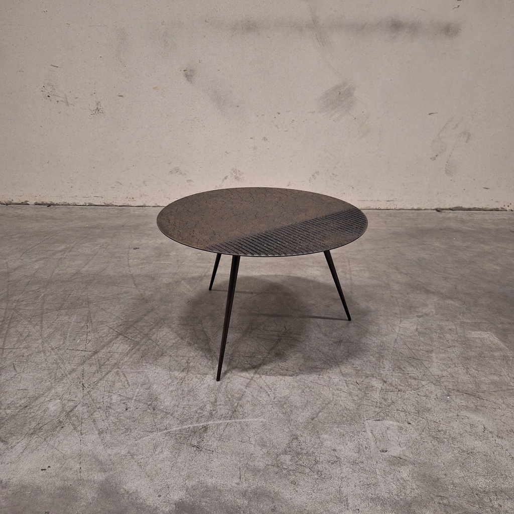 Luna coffee table