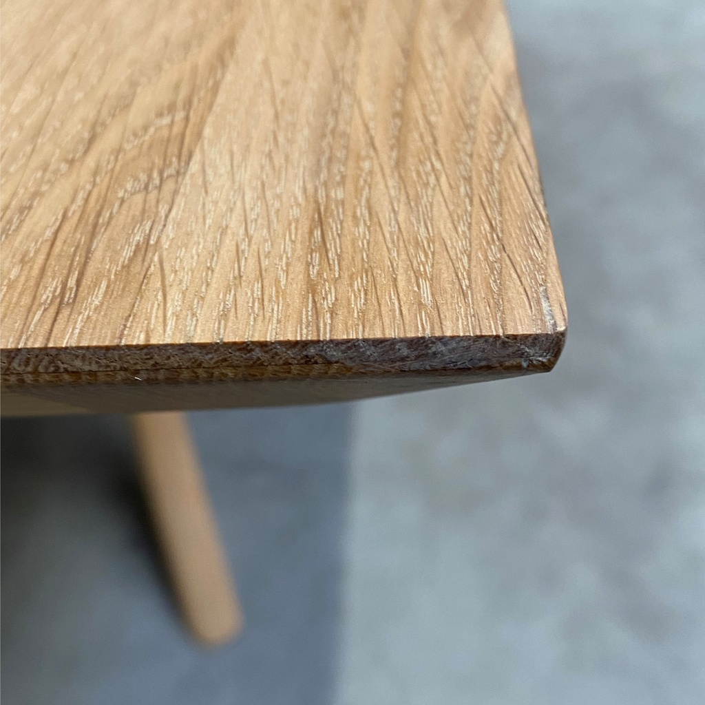 Mikado dining table