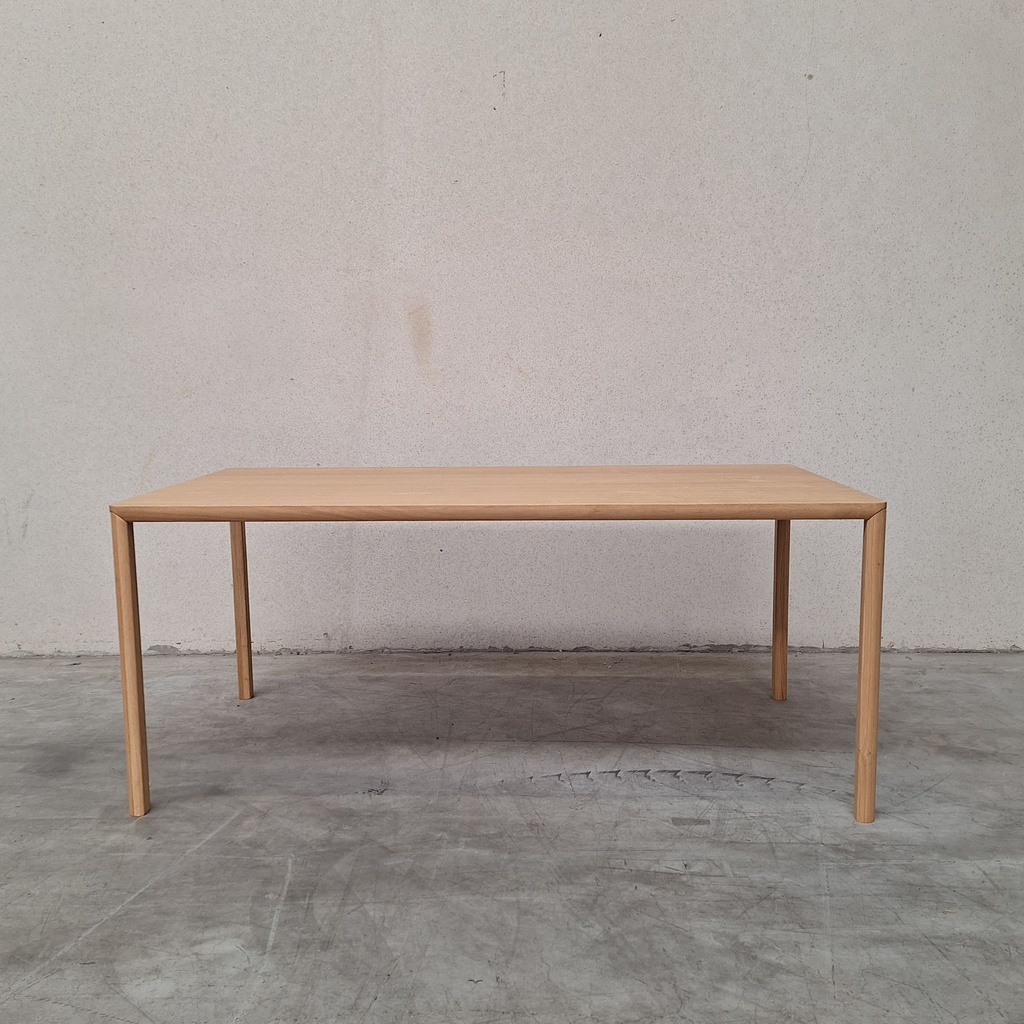 Air dining table