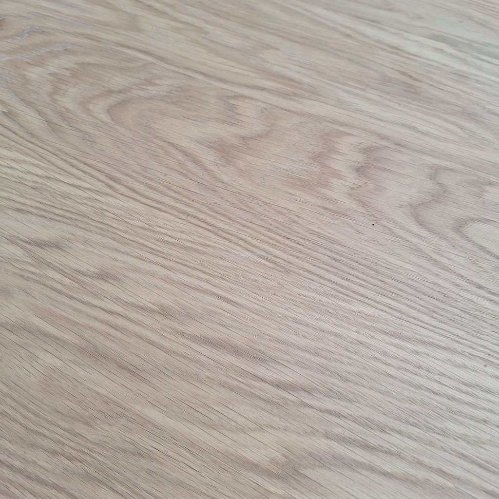 Bok round extendable dining table
