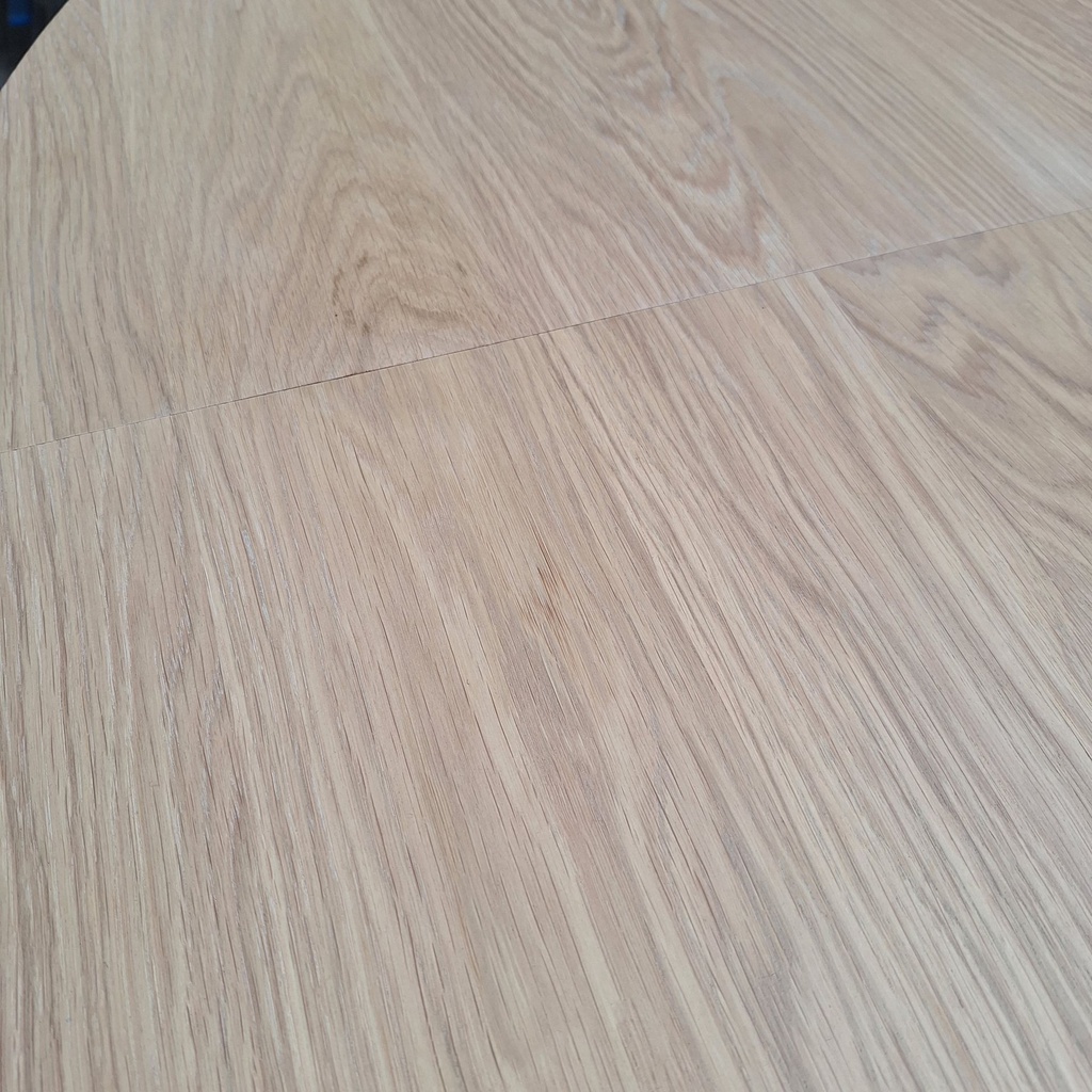 Bok round extendable dining table