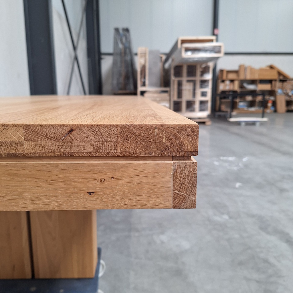 Double extendable dining table