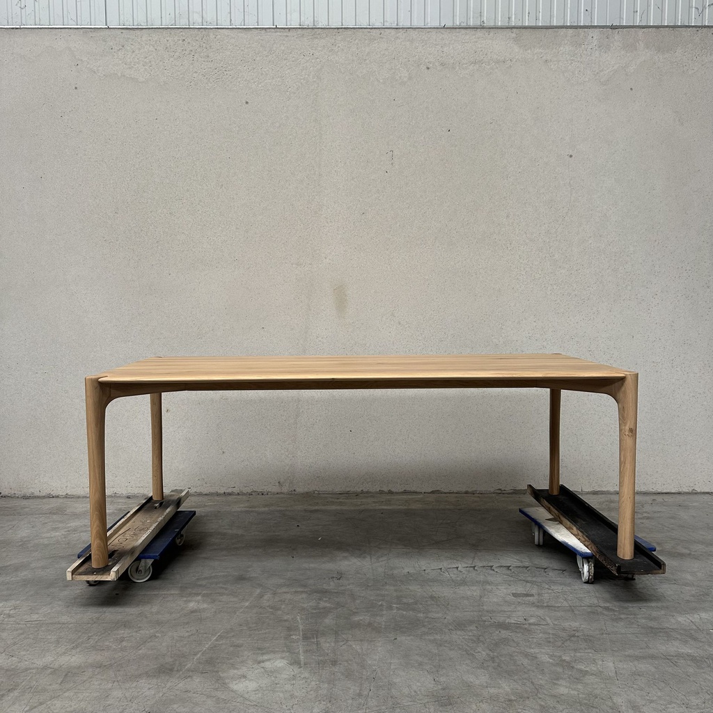 PI dining table - 220cm