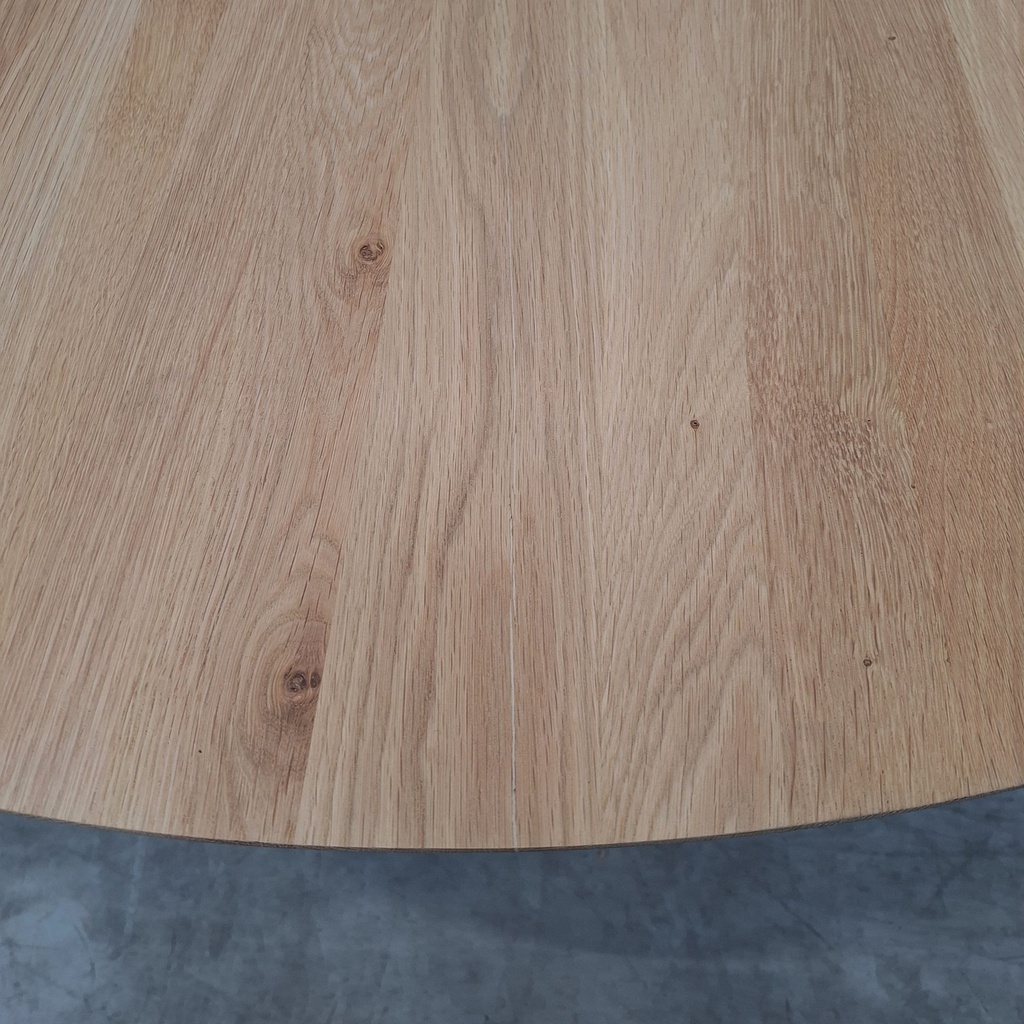 Circle dining table - 163cm