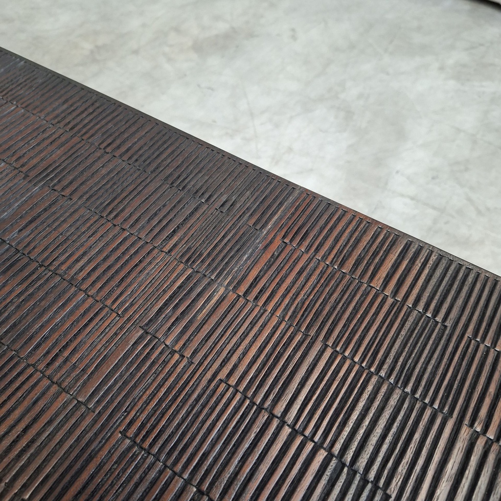 Grooves coffee table
