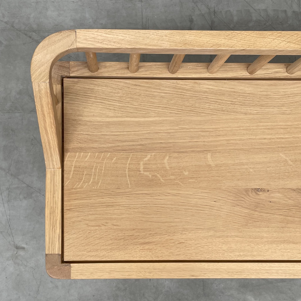 Spindle bench