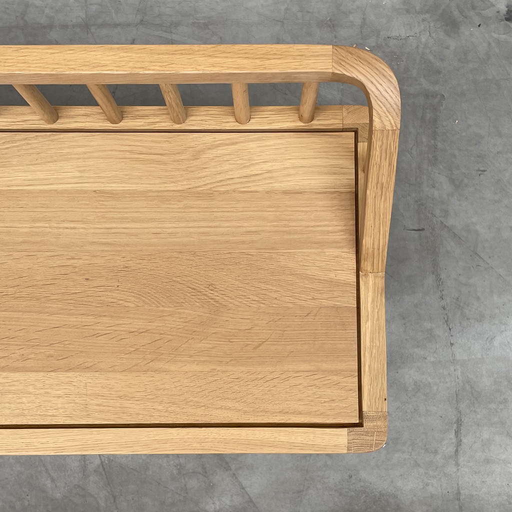Spindle bench