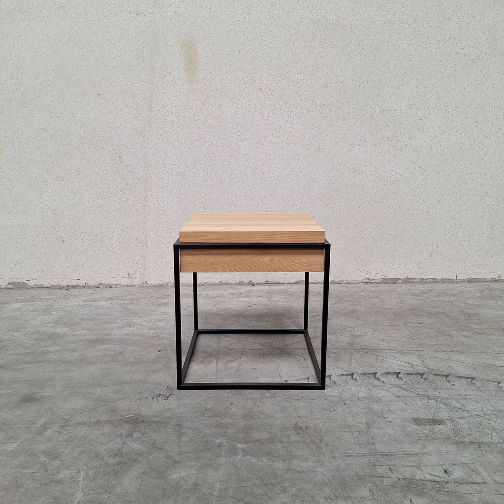 Monolit side table