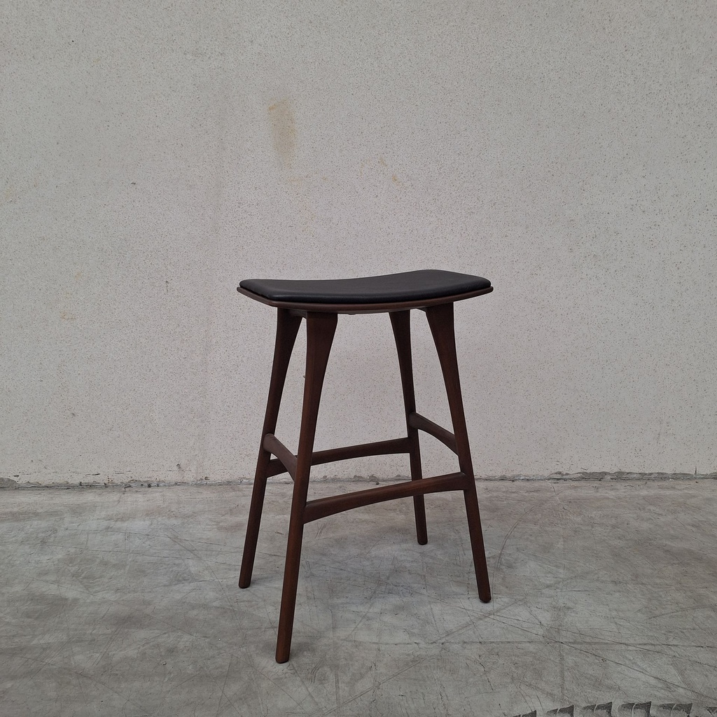 Osso bar stool
