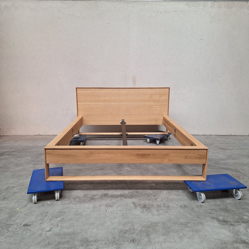 Nordic II bed