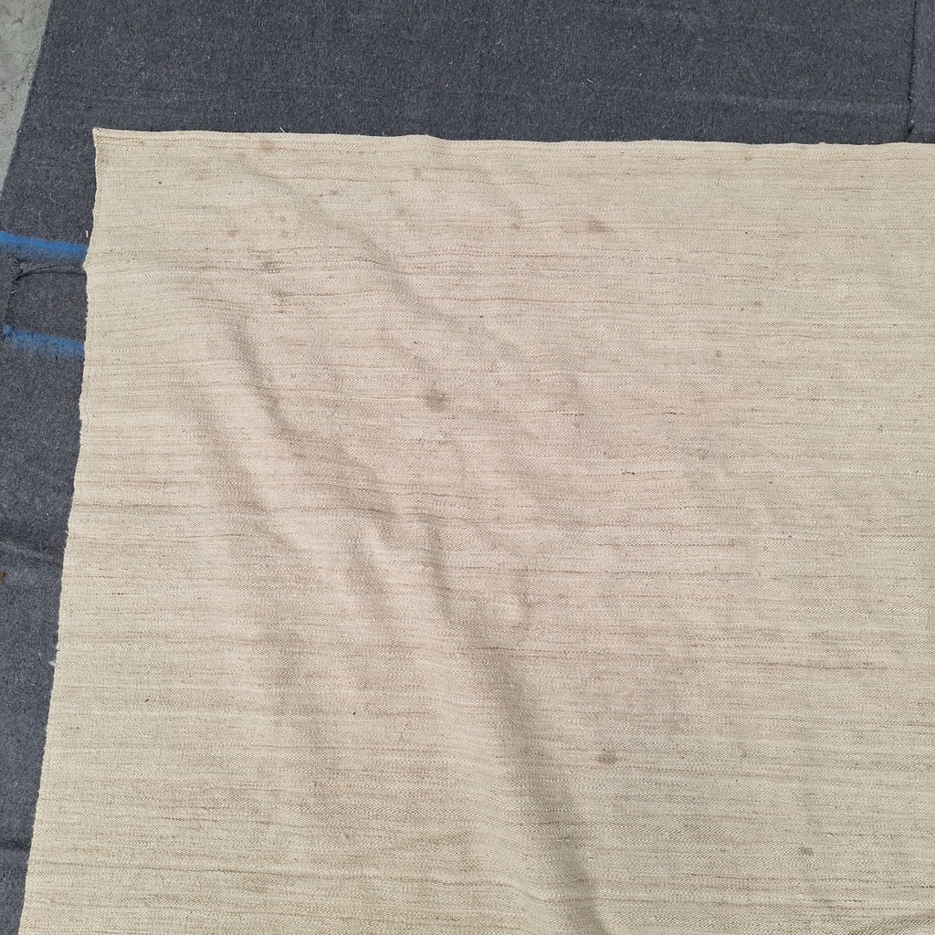 Nomad kilim rug - Sand 250x350cm