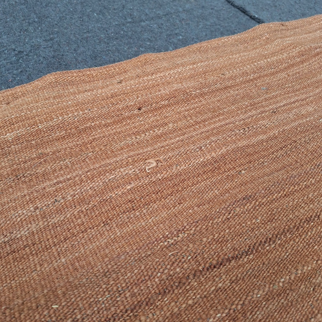 Nomad kilim rug - Terracotta 250x350cm