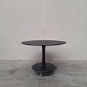 Torsion dining table - 127cm
