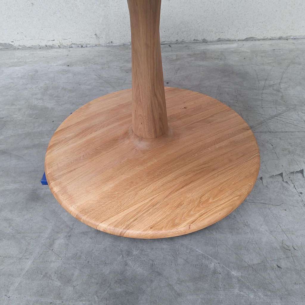 Torsion dining table - 127cm