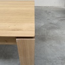 Slice extendable dining table