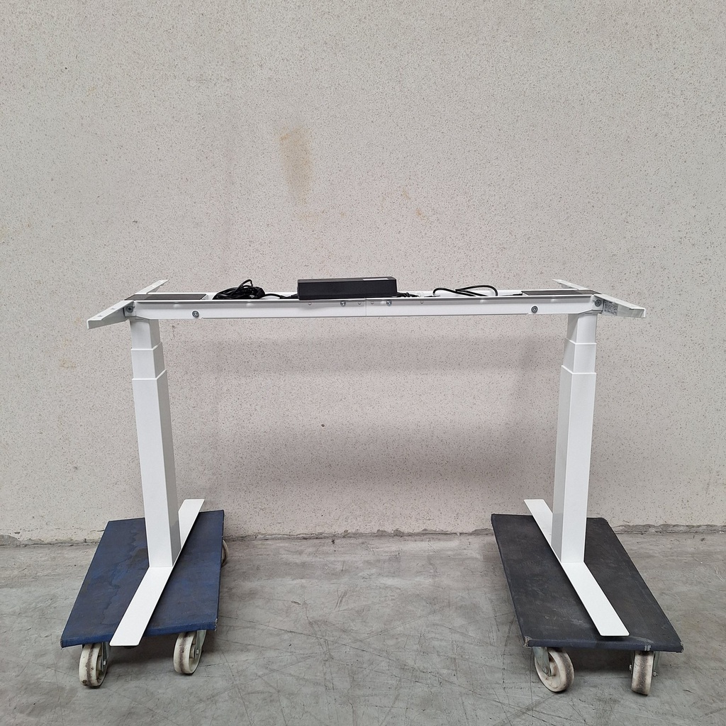 Bok adjustable desk - 140cm