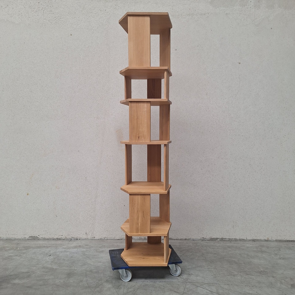 Stairs column