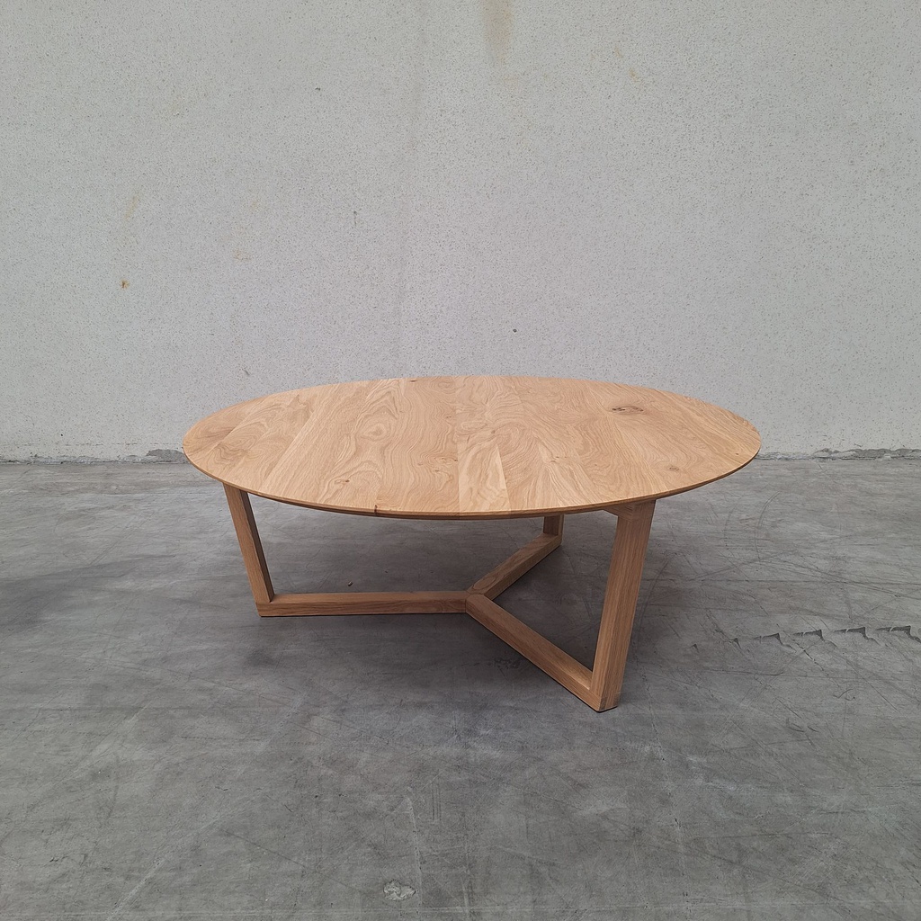 Tripod coffee table