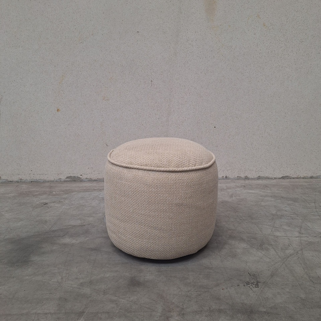 Donut outdoor pouf