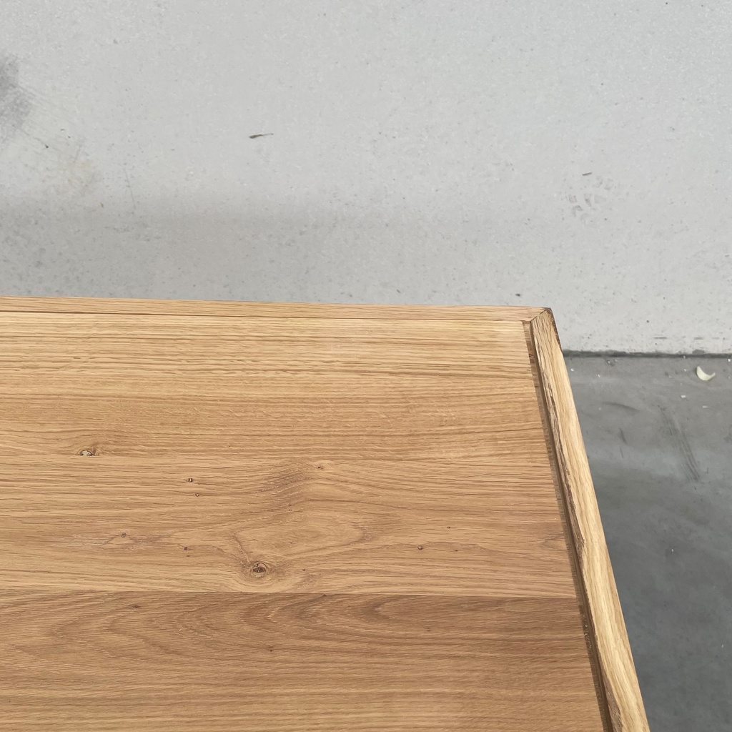 Burger sideboard