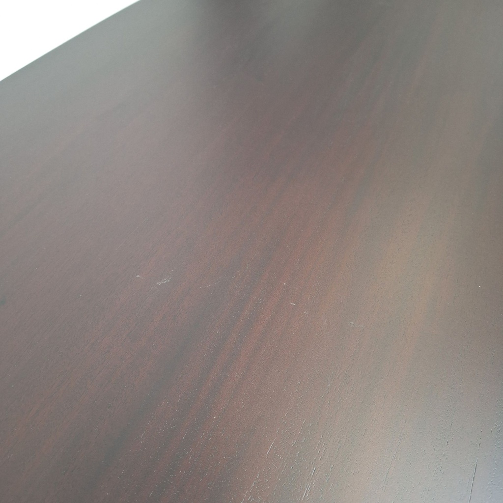 Boomerang desk