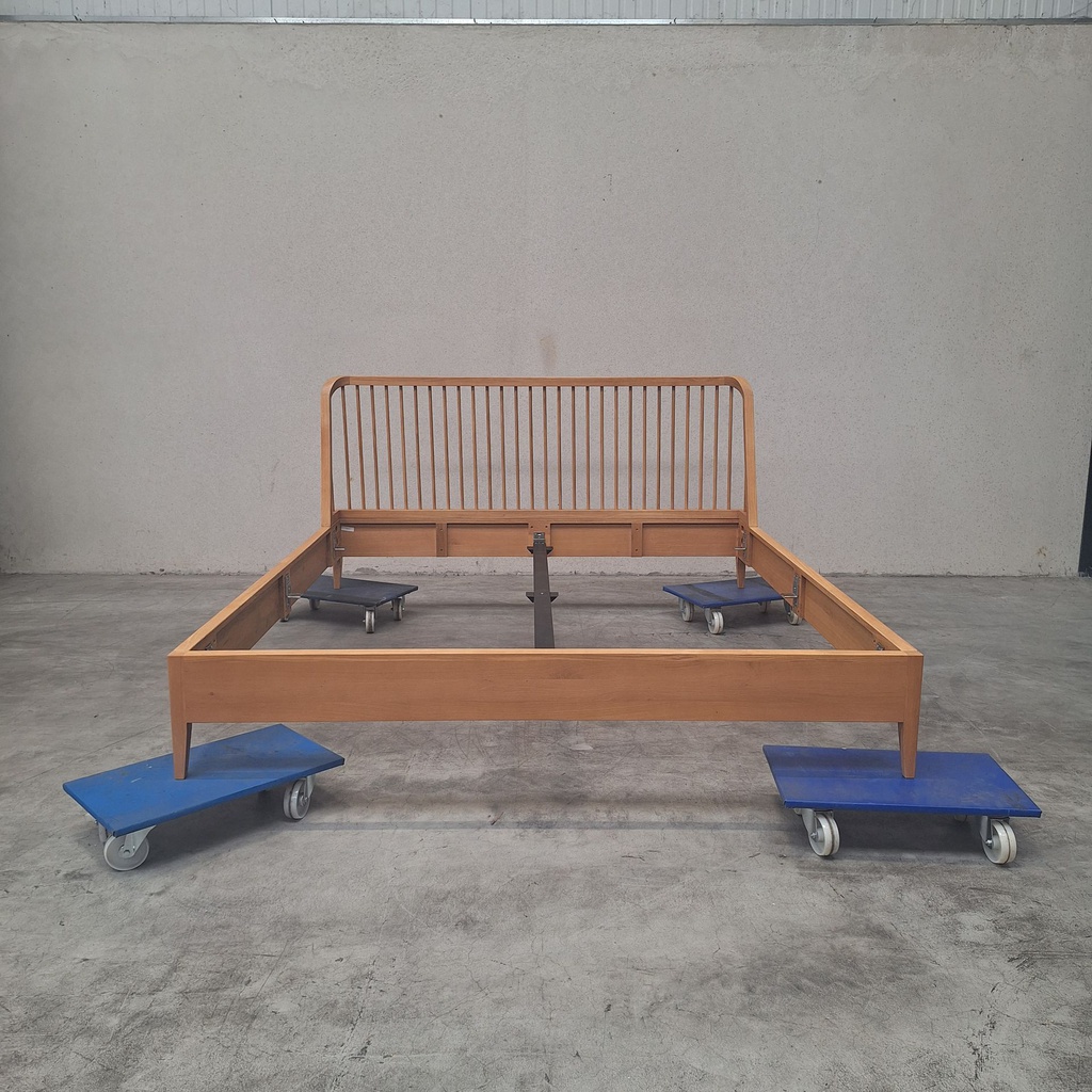 Spindle bed