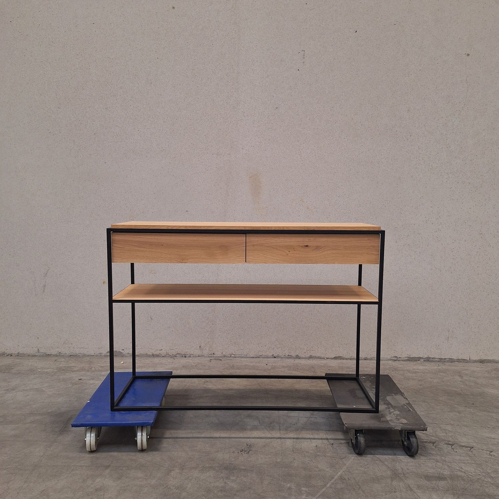 Monolit console