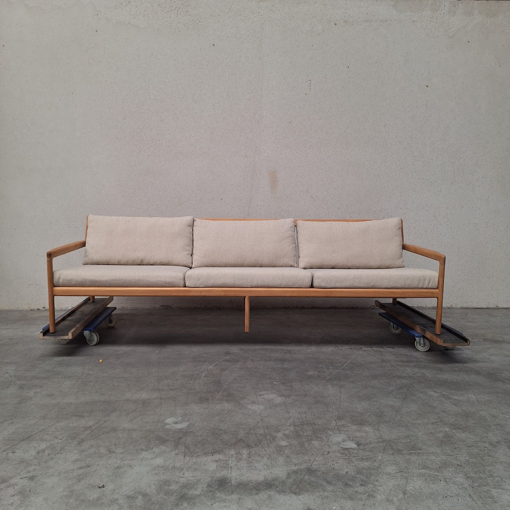 Jack outdoor 3-seater sofa with cushion
