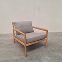 Jack outdoor lounge chair with cushion