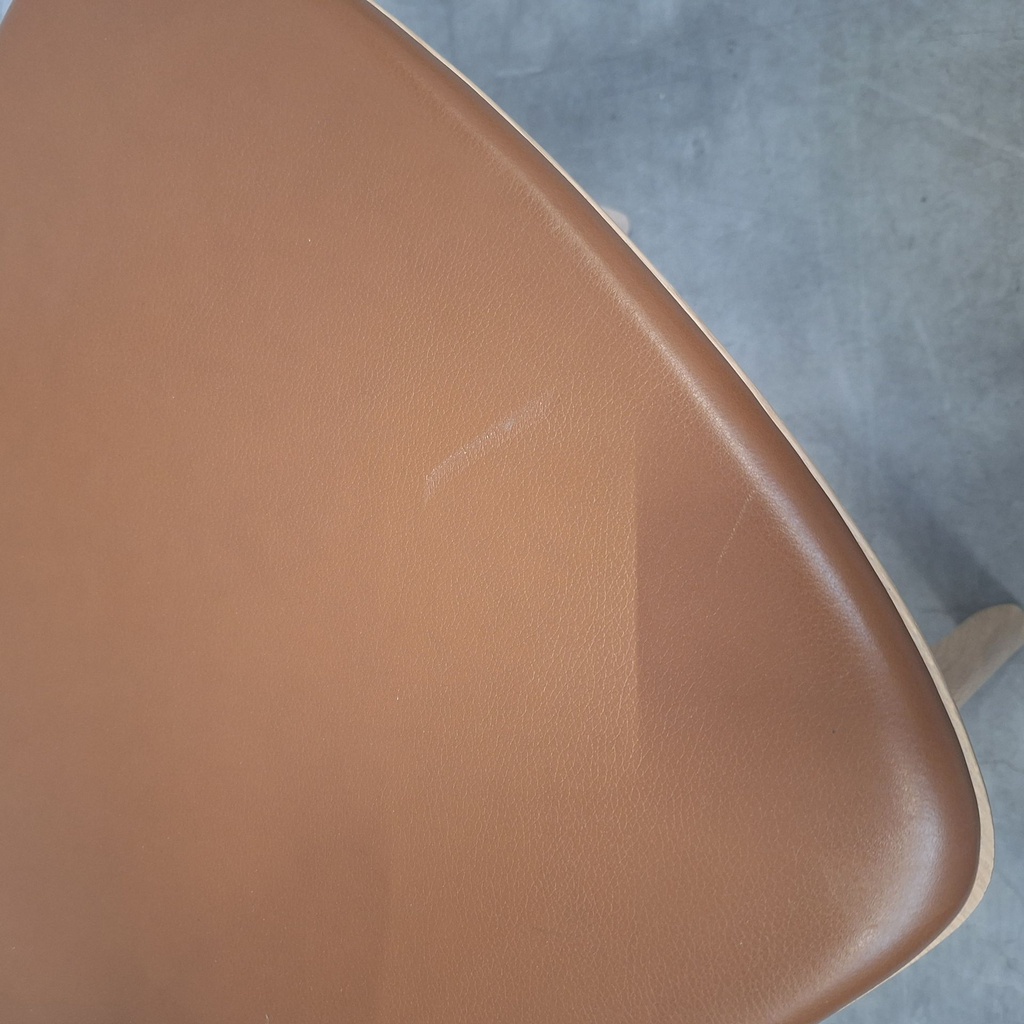 Bok dining chair