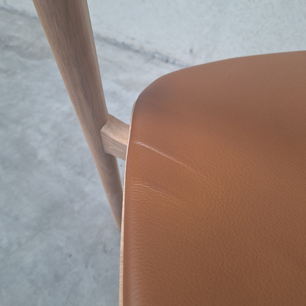 Bok dining chair