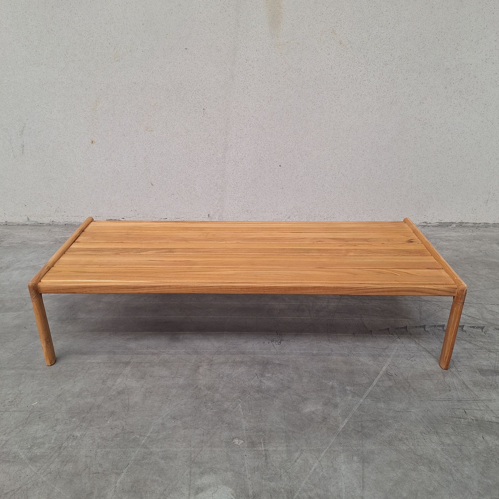 Jack outdoor coffee table
