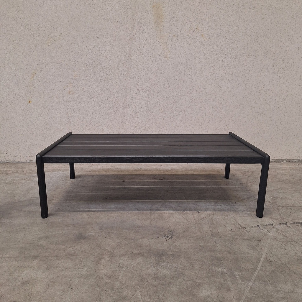 Jack outdoor coffee table