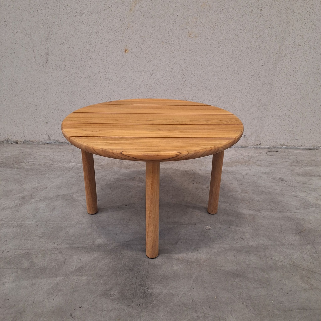 Quatro outdoor side table