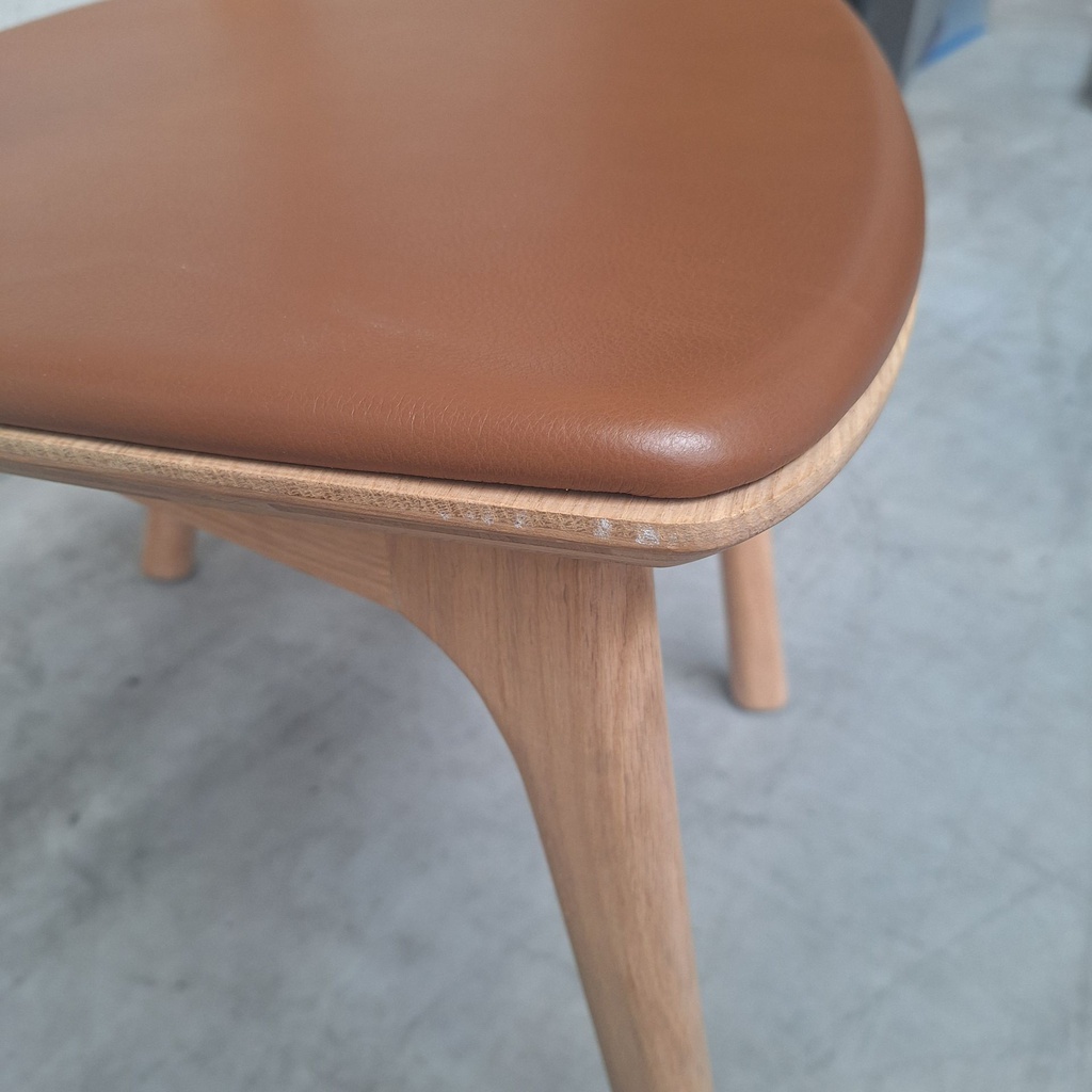 Bok dining chair