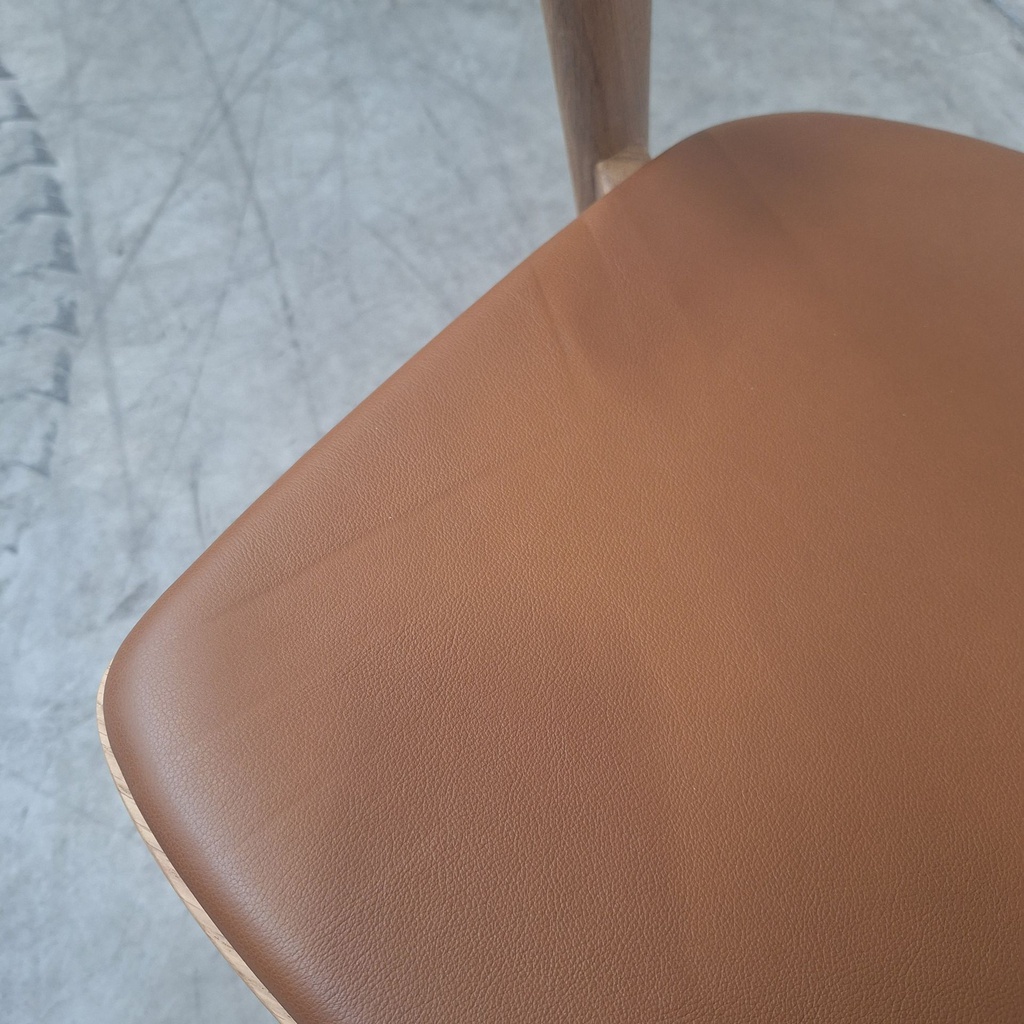 Bok dining chair