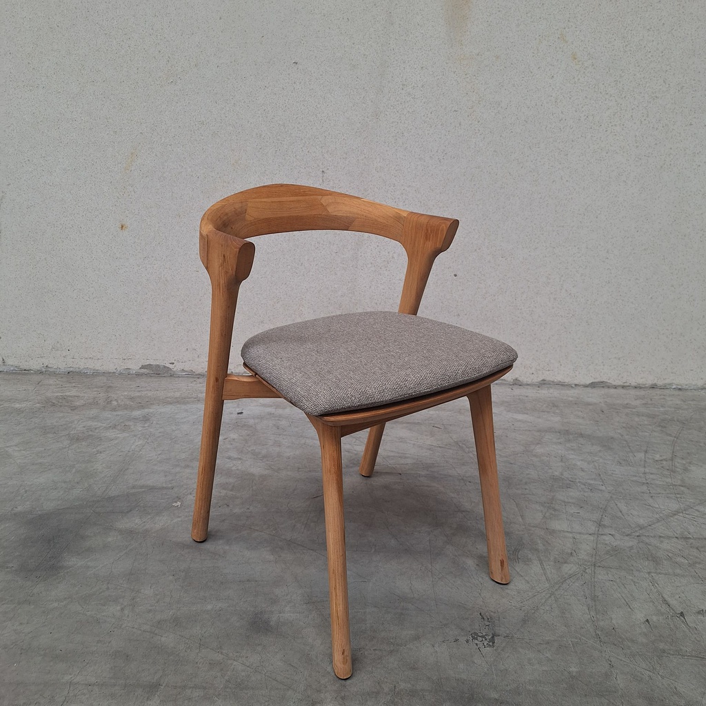 Bok outdoor dining chair with cushion